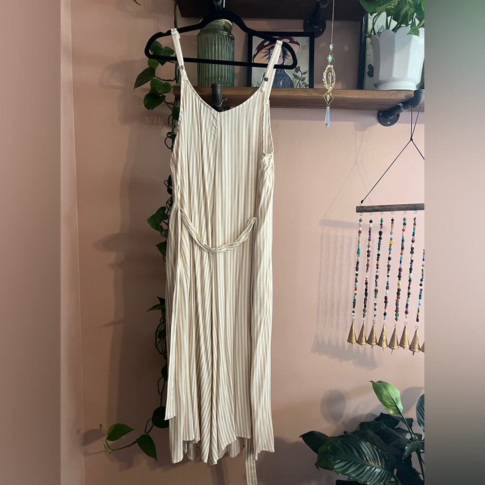 Torrid Beige Striped Jumpsuit NWT - Picture 9 of 9